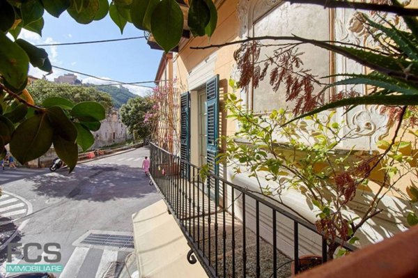 appartamento in vendita a Finale Ligure