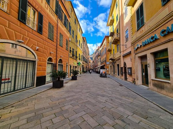 appartamento in vendita a Finale Ligure