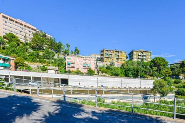 casa indipendente in vendita a Finale Ligure