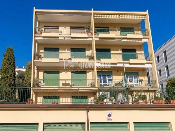 appartamento in vendita a Finale Ligure