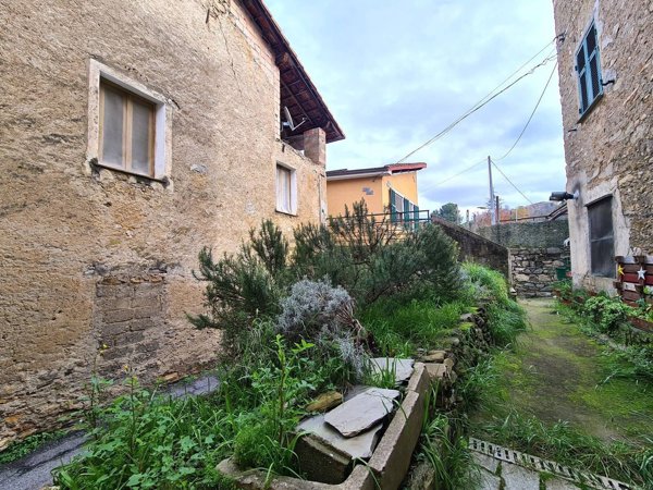 appartamento in vendita a Garlenda