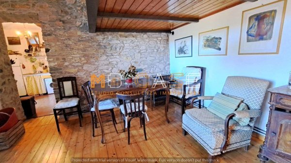 casale in vendita a Garlenda in zona Castelli