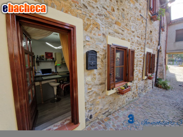 casa indipendente in vendita a Garlenda in zona Castelli