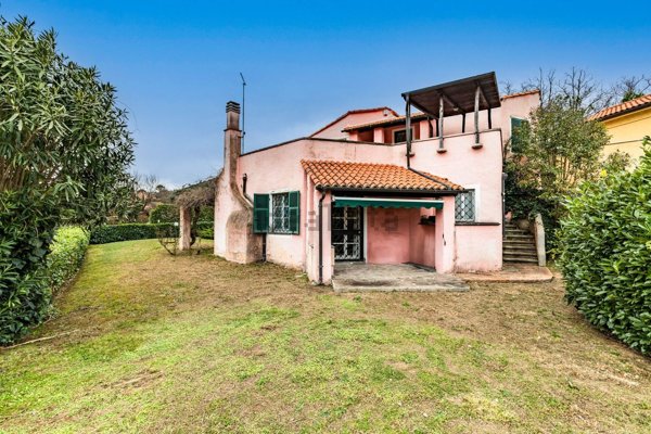 casa indipendente in vendita a Garlenda