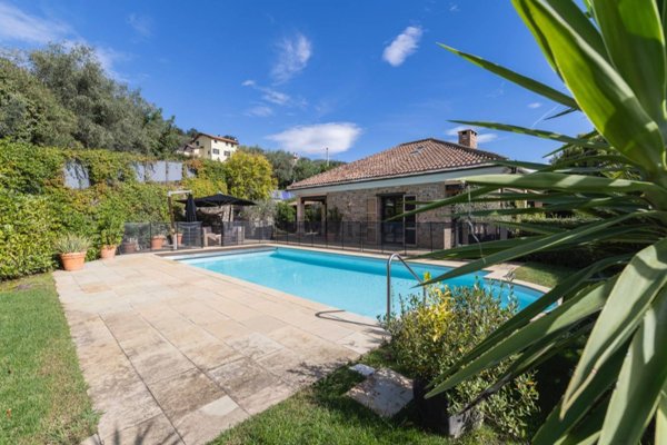 casa indipendente in vendita a Garlenda
