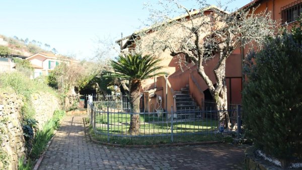 appartamento in vendita a Garlenda