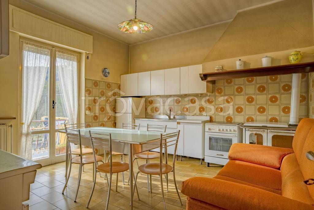 casa indipendente in vendita a Garlenda
