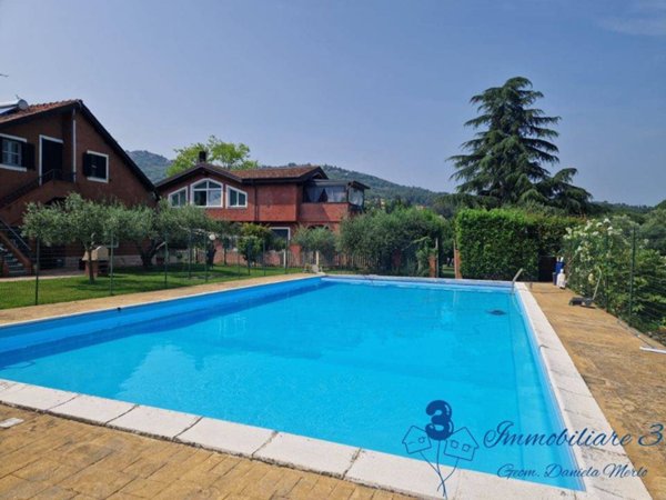 casa indipendente in vendita a Garlenda in zona Castelli
