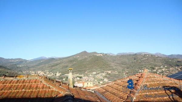 casa semindipendente in vendita a Garlenda in zona Castelli