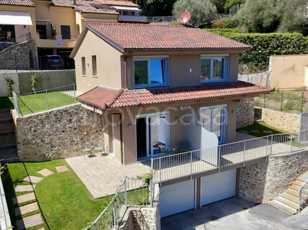 casa indipendente in vendita a Garlenda
