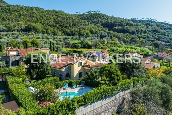 casa indipendente in vendita a Garlenda