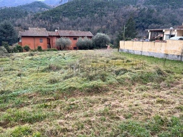terreno edificabile in vendita a Garlenda