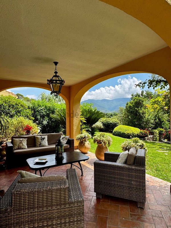 casa indipendente in vendita a Garlenda