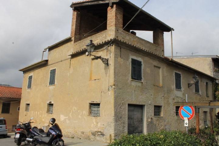 casa indipendente in vendita a Garlenda in zona Castelli