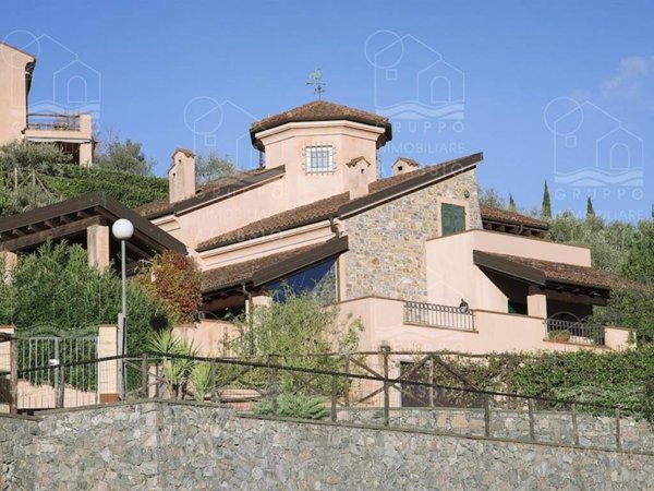 casa indipendente in vendita a Garlenda