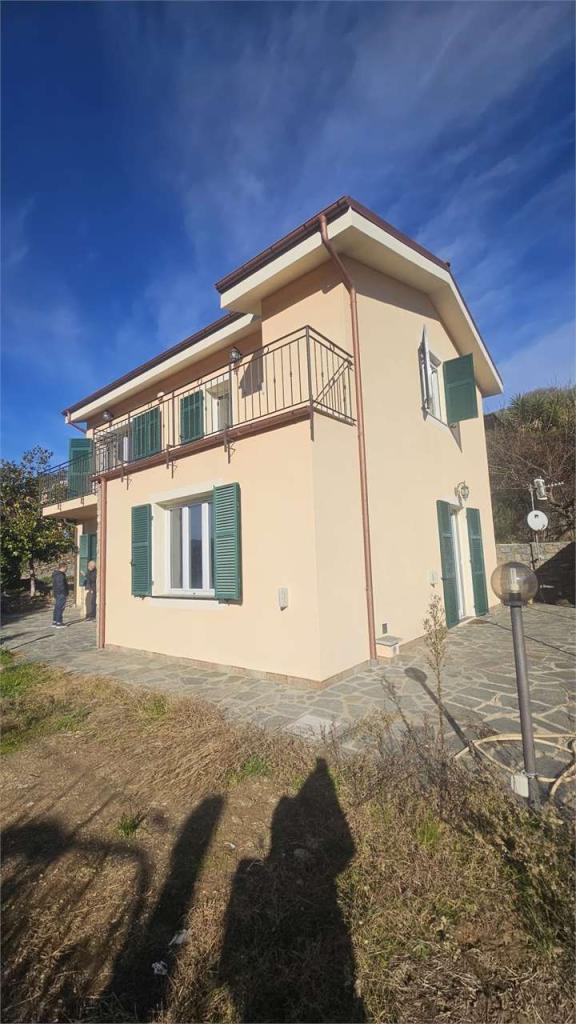 casa indipendente in vendita a Garlenda