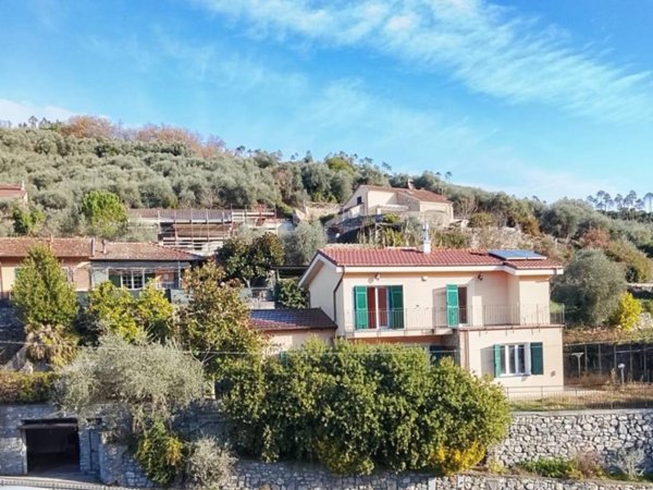 casa indipendente in vendita a Garlenda