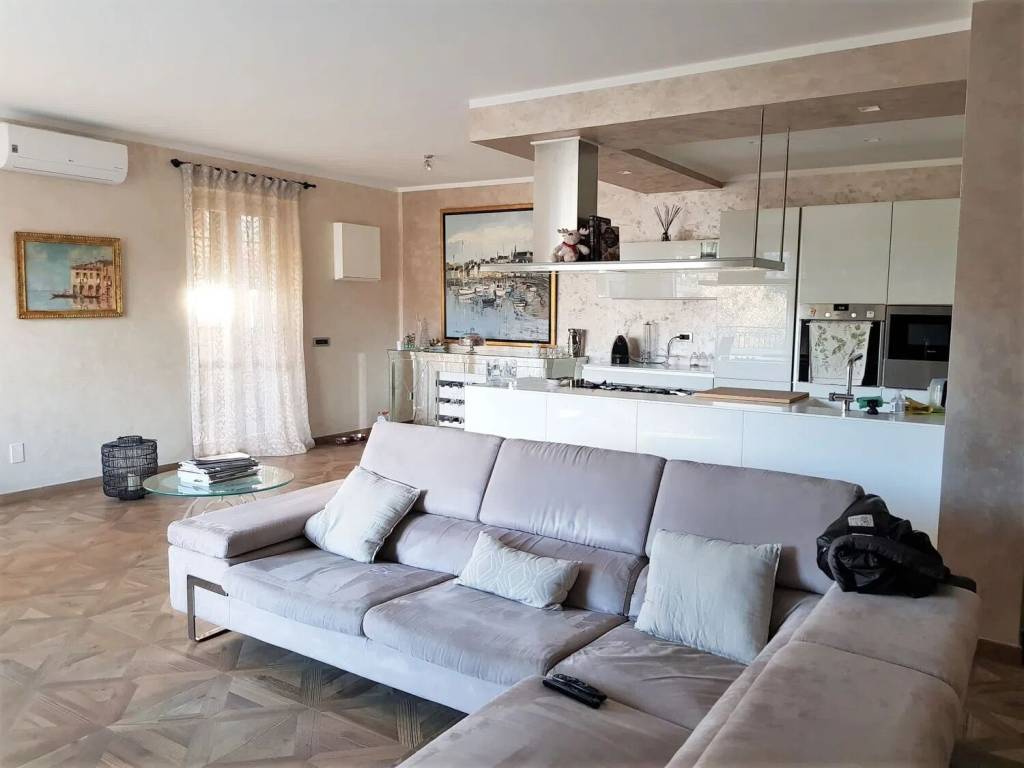 casa indipendente in vendita a Garlenda