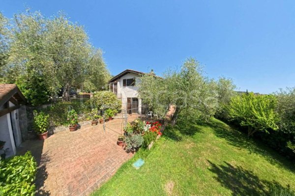 casa indipendente in vendita a Garlenda in zona Castelli