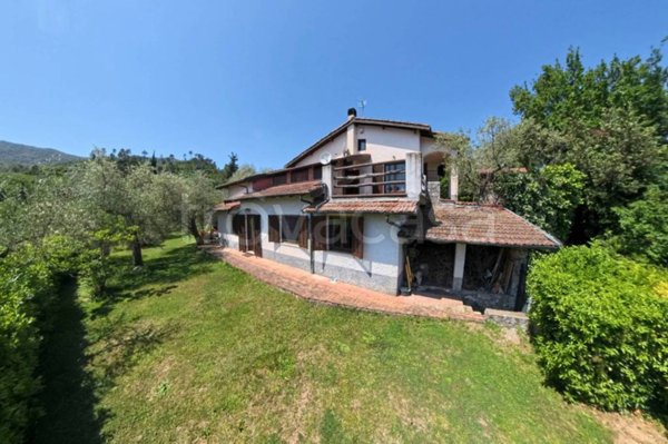 casa indipendente in vendita a Garlenda in zona Castelli