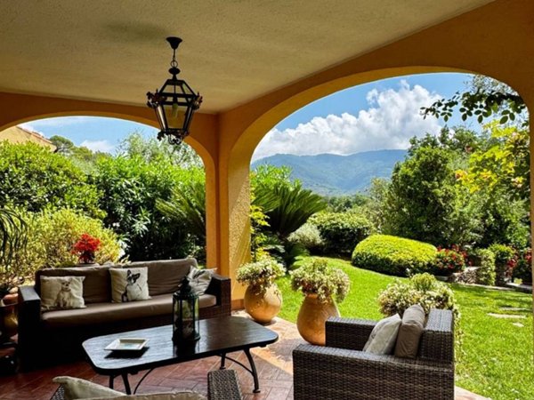 casa indipendente in vendita a Garlenda