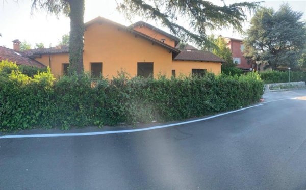 casa semindipendente in vendita a Garlenda