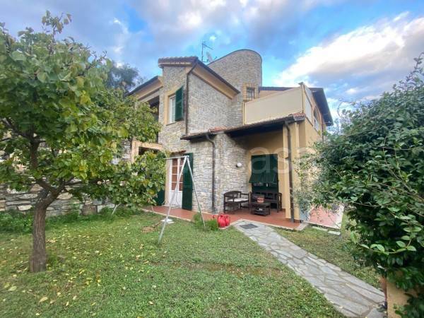 casa indipendente in vendita a Garlenda