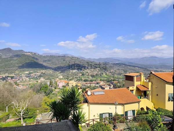 appartamento in vendita a Garlenda in zona Castelli