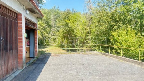 box auto in vendita a Garlenda in zona Castelli