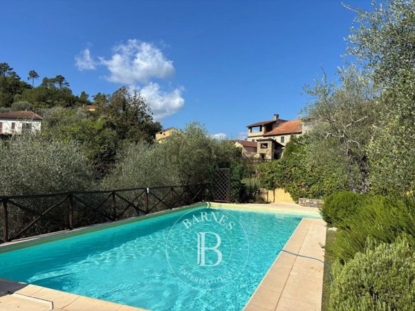 casa indipendente in vendita a Garlenda in zona Castelli