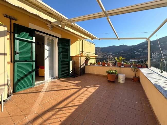 appartamento in vendita a Giustenice in zona San Lorenzo