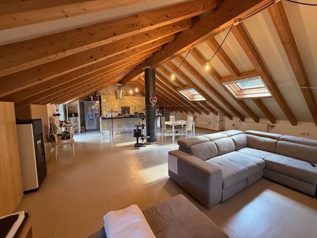 casa indipendente in vendita a Giustenice