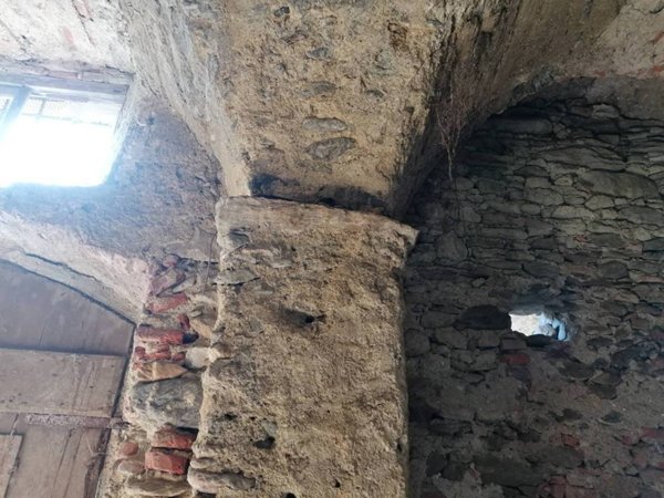 intera palazzina in vendita a Giustenice