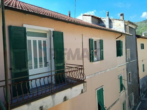 appartamento in vendita a Giustenice in zona San Lorenzo