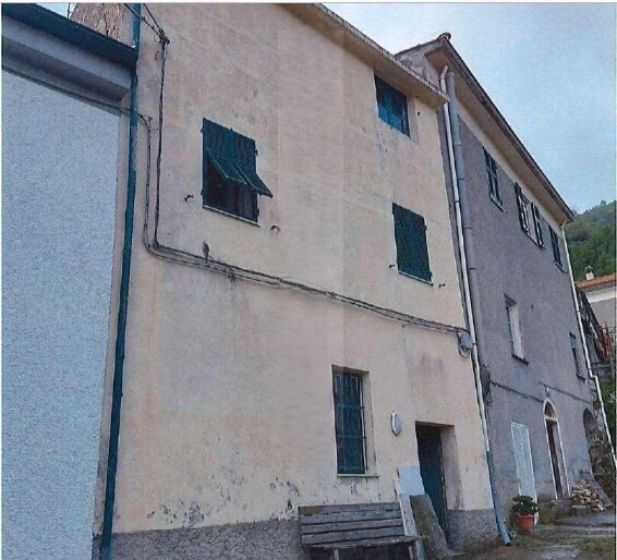 casa indipendente in vendita a Giustenice