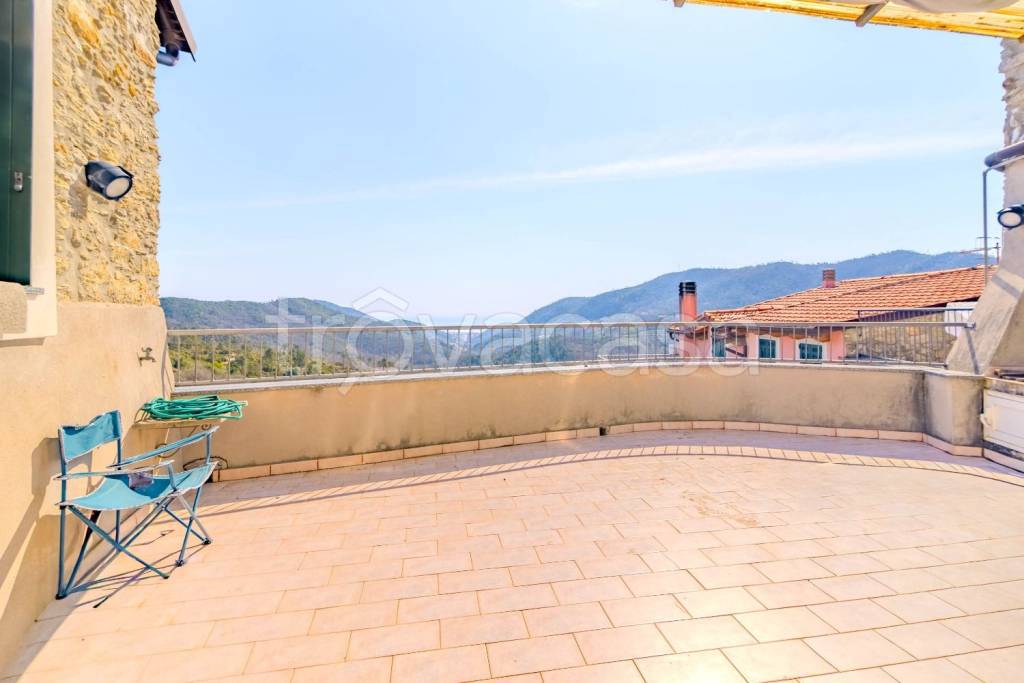 appartamento in vendita a Giustenice in zona San Lorenzo