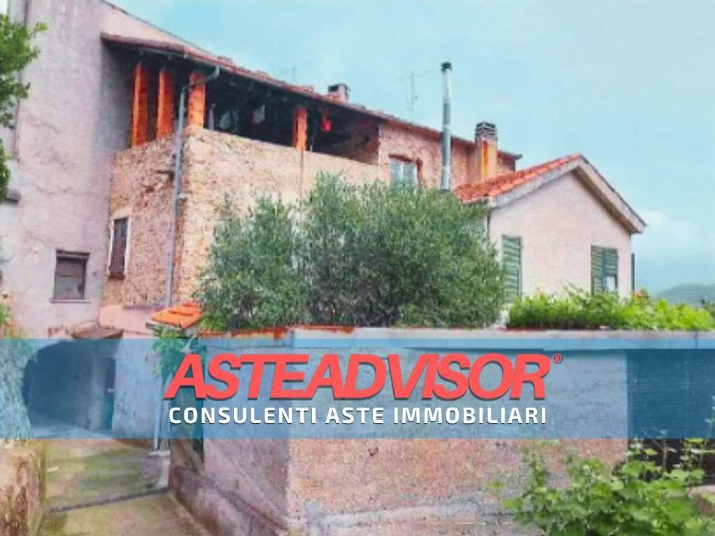 casa indipendente in vendita a Giustenice