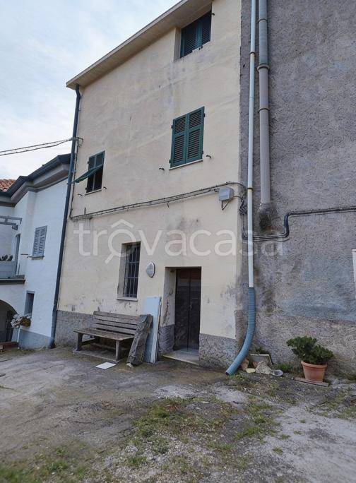 casa indipendente in vendita a Giustenice in zona San Michele