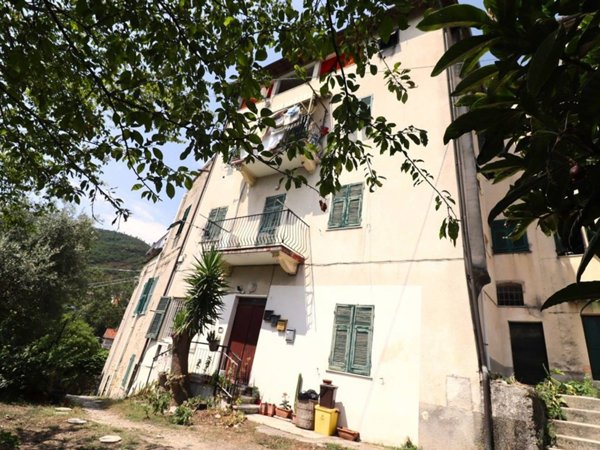 appartamento in vendita a Giustenice in zona San Lorenzo