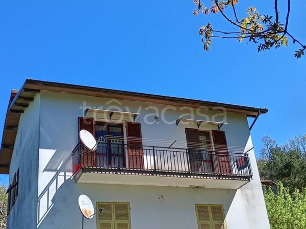 appartamento in vendita a Giusvalla
