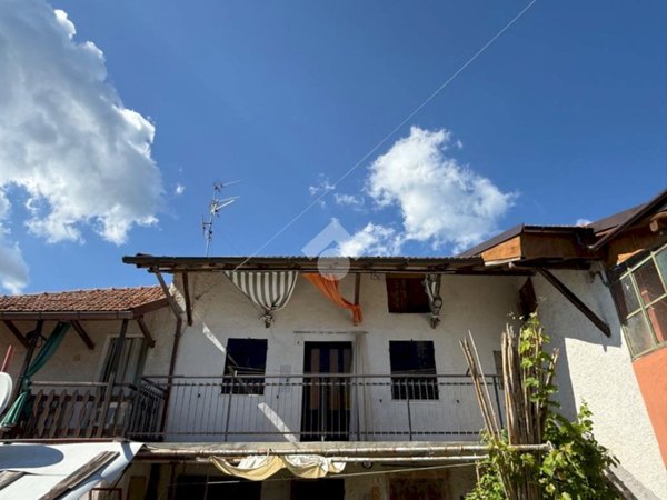 appartamento in vendita a Giusvalla