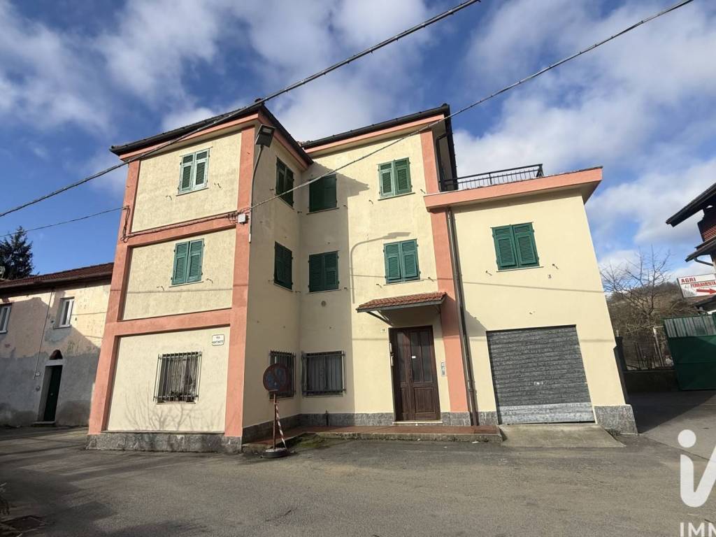 appartamento in vendita a Giusvalla
