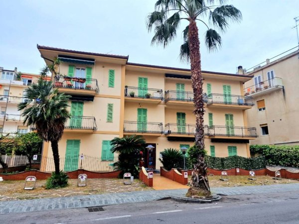 appartamento in vendita a Laigueglia