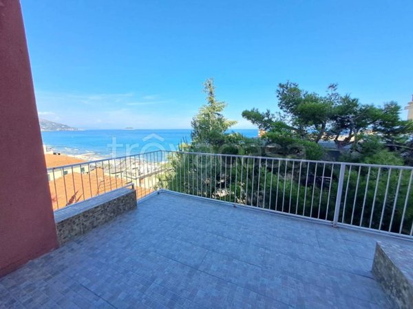 appartamento in vendita a Laigueglia