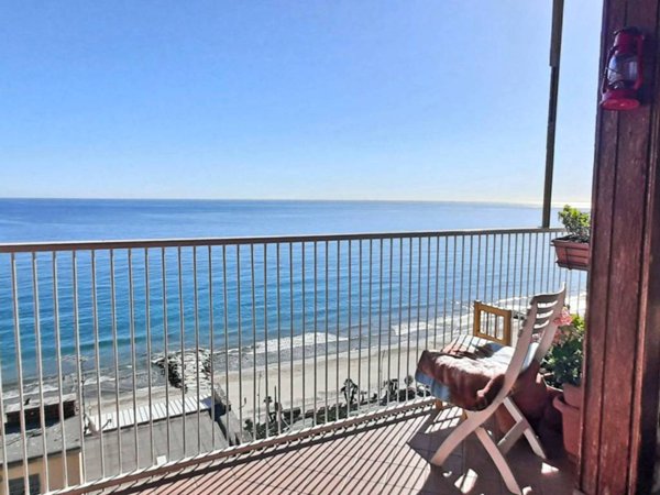 appartamento in vendita a Laigueglia