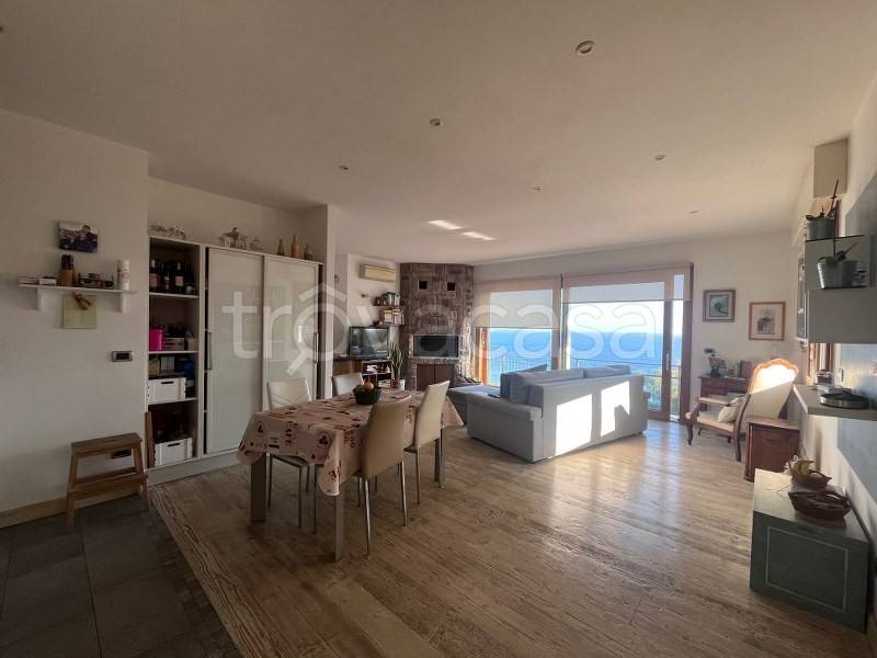 casa indipendente in vendita a Laigueglia