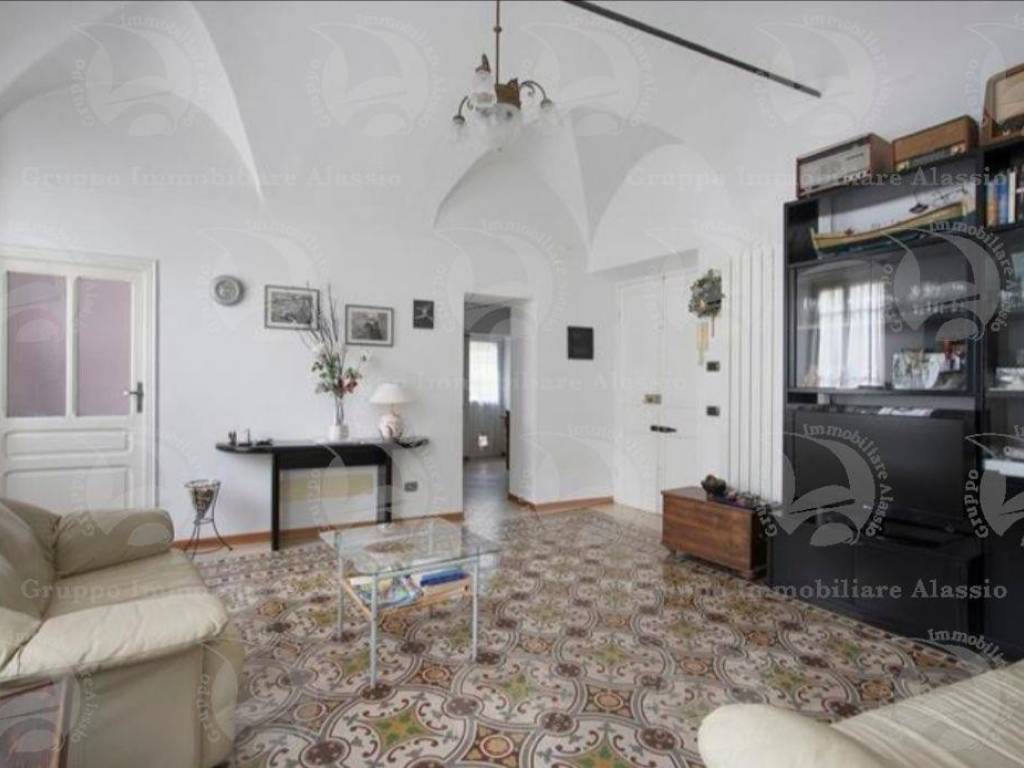 appartamento in vendita a Laigueglia