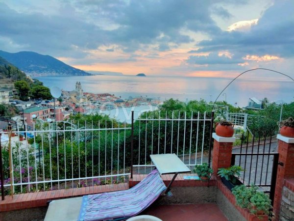 appartamento in vendita a Laigueglia