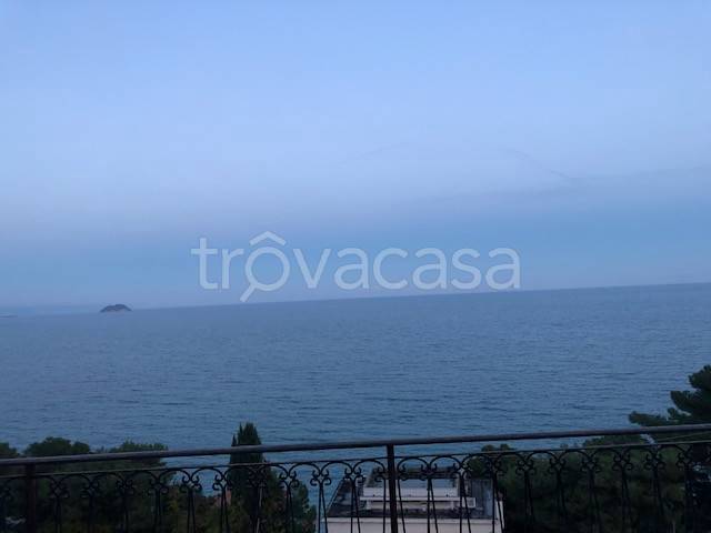 appartamento in vendita a Laigueglia