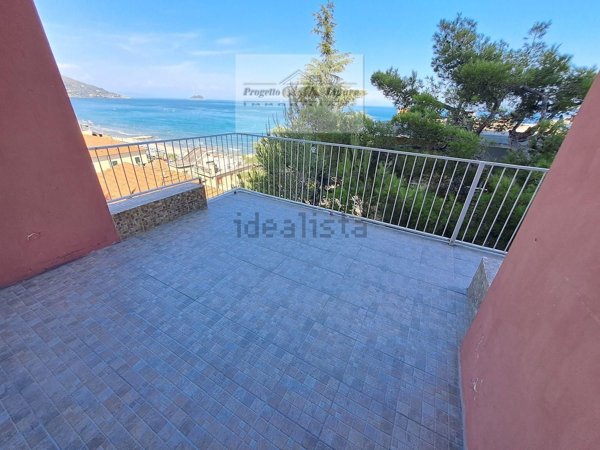 appartamento in vendita a Laigueglia